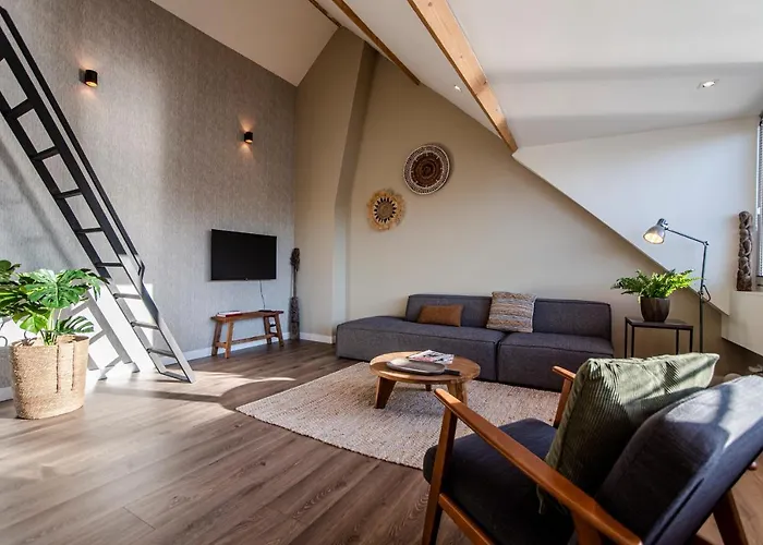 Spacious Luxury Loft